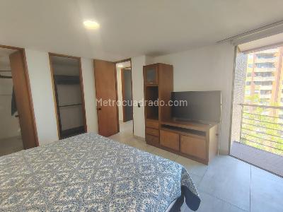 Apartamento de 3 alcobas en arriendo en El Poblado, Medellín, 118 m² · foto 2 de 20