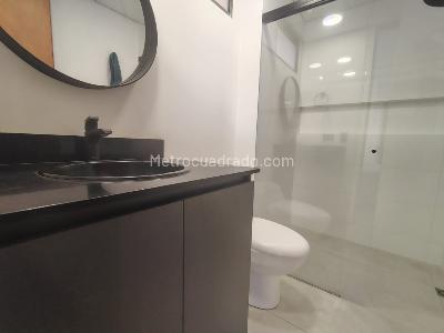 Apartamento de 3 alcobas en arriendo en El Poblado, Medellín, 118 m² · foto 10 de 20