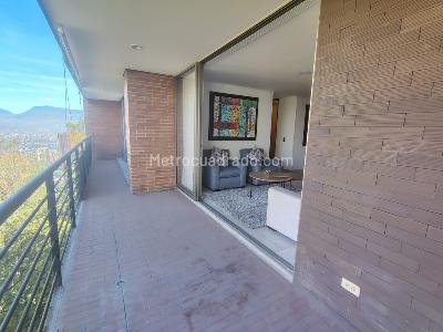 Apartamento de 3 alcobas en arriendo en El Poblado, Medellín, 118 m² · foto 11 de 20