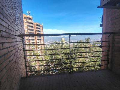 Apartamento de 3 alcobas en arriendo en El Poblado, Medellín, 118 m² · foto 12 de 20