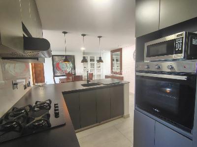 Apartamento de 3 alcobas en arriendo en El Poblado, Medellín, 118 m² · foto 18 de 20