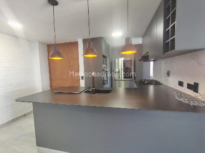 Apartamento de 3 alcobas en arriendo en El Poblado, Medellín, 118 m² · foto 19 de 20