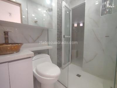 Casa de 4 alcobas en arriendo en Señorial, Envigado, 220 m² · foto 16 de 20