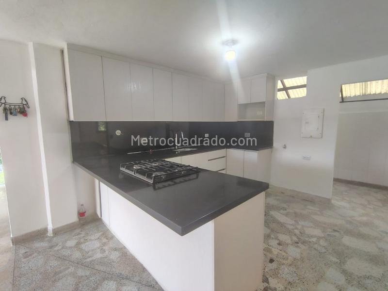 Casa en Arriendo, Señorial, Envigado – další