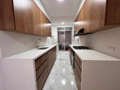 Apartamento de 3 alcobas en venta en El Poblado, Medellín, 113 m² · foto 5 de 14