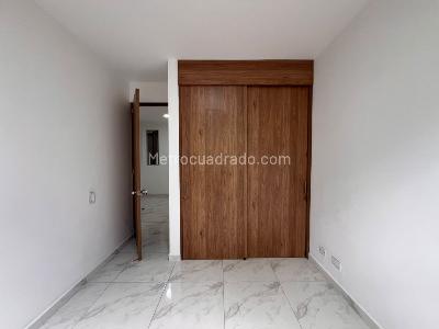 Apartamento de 3 alcobas en venta en El Poblado, Medellín, 113 m² · foto 9 de 14