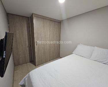 Apartamento de 3 alcobas en venta en San Jose, Sabaneta, 66 m² · foto 7 de 11