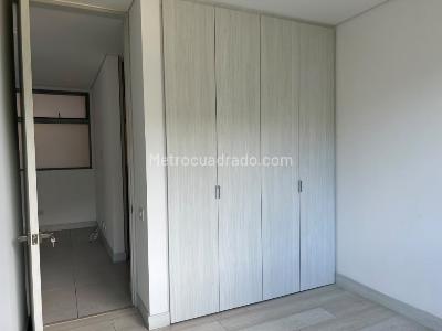 Apartamento en venta en Cumbres, Envigado · foto 8 de 14