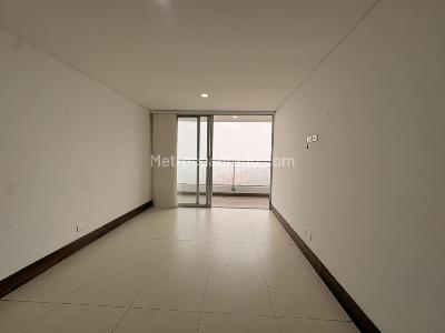 Apartamento de 2 alcobas en venta en Aves Maria, Sabaneta, 74 m² · foto 3 de 13