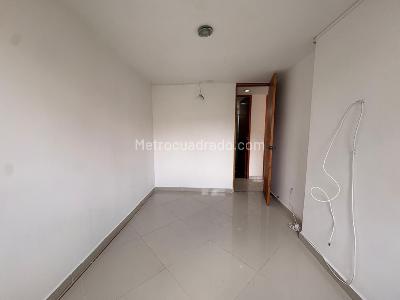 Apartamento de 3 alcobas en venta en Cañaveralejo, Sabaneta, 86 m² · foto 9 de 12