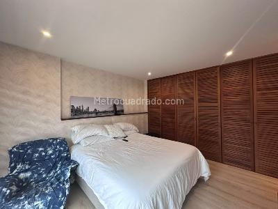 Apartamento de 2 alcobas en arriendo en El Poblado, Medellín, 96 m² · foto 13 de 18