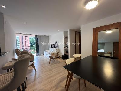 Apartamento de 2 alcobas en arriendo en El Poblado, Medellín, 96 m² · foto 8 de 18
