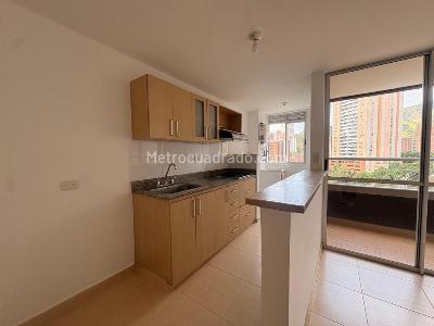 Apartamento de 3 alcobas en arriendo en San Jose, Sabaneta, 76 m² · foto 5 de 15