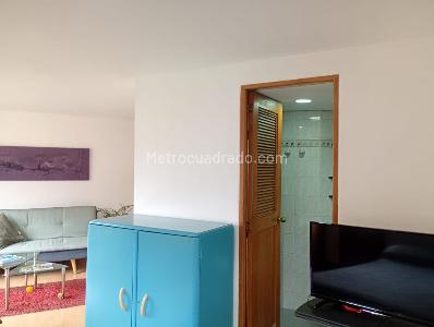 Apartamento de 1 alcoba en venta en El Poblado, Medellín, 33 m² · foto 9 de 11