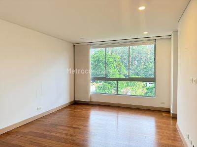 Apartamento de 3 alcobas en venta en El Poblado, Medellín, 272 m² · foto 17 de 19