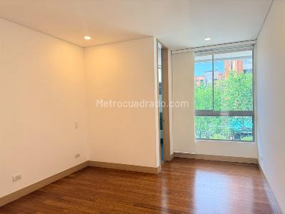 Apartamento de 3 alcobas en venta en El Poblado, Medellín, 272 m² · foto 19 de 19