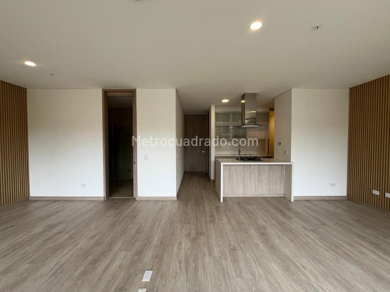 1BR Apartment with Terrace and Garden in La Fe - 4