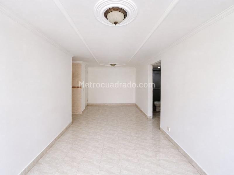 3BR Apartment in El Poblado (63 m²) - 2