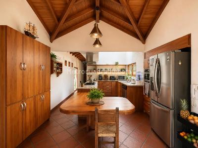 Casa de 3 alcobas en arriendo en Via Acuarela, Envigado, 340 m² · foto 7 de 20