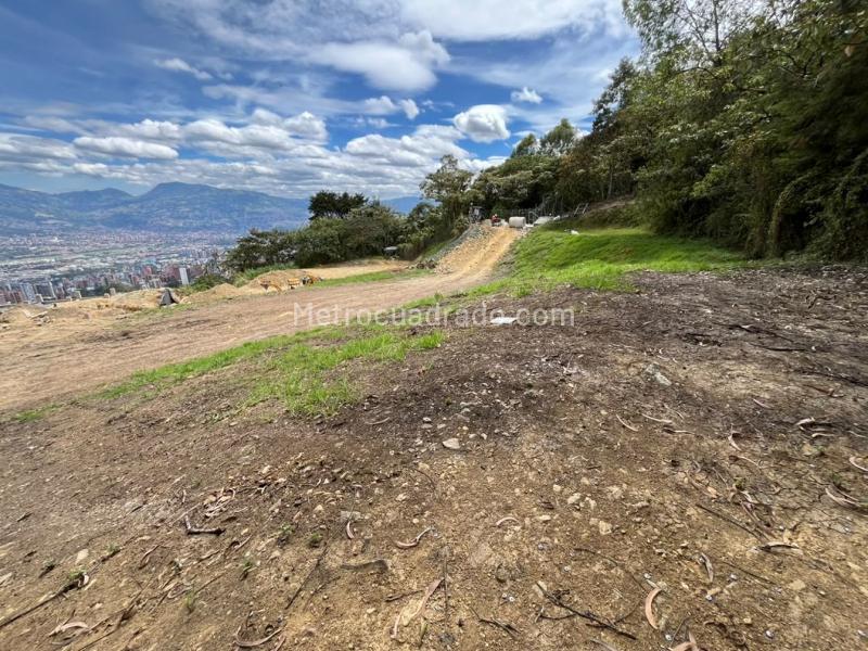 Lote en Venta, El Poblado, Medellín - Vista 3