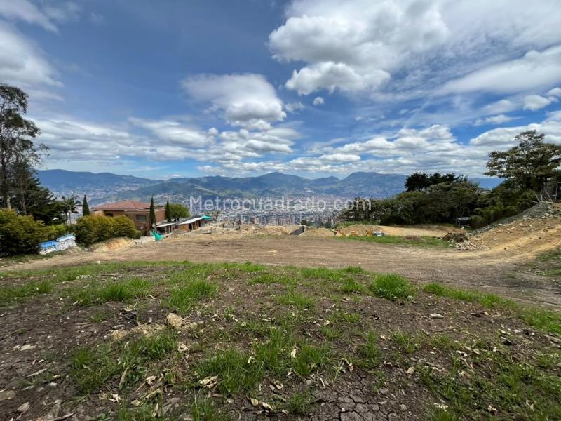 Lote en Venta, El Poblado, Medellín - Vista 4