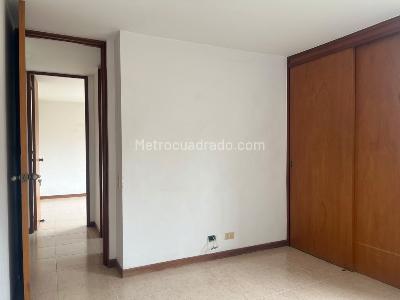 Apartamento de 3 alcobas en venta en El Poblado, Medellín, 114 m² · foto 10 de 17