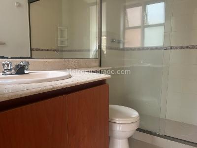 Apartamento de 3 alcobas en venta en El Poblado, Medellín, 114 m² · foto 13 de 17