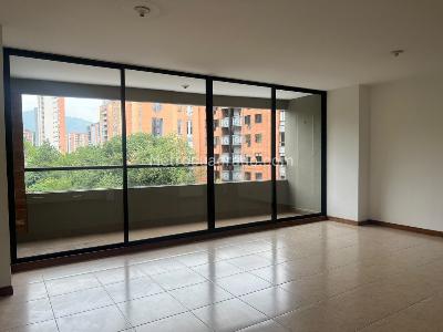 Apartamento de 3 alcobas en venta en El Poblado, Medellín, 114 m² · foto 17 de 17