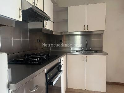 Apartamento de 3 alcobas en venta en El Poblado, Medellín, 114 m² · foto 2 de 17