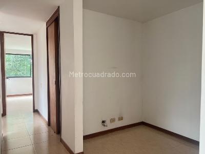 Apartamento de 3 alcobas en venta en El Poblado, Medellín, 114 m² · foto 5 de 17