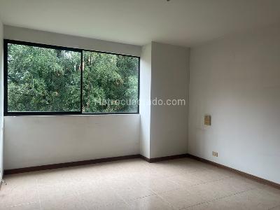 Apartamento de 3 alcobas en venta en El Poblado, Medellín, 114 m² · foto 8 de 17