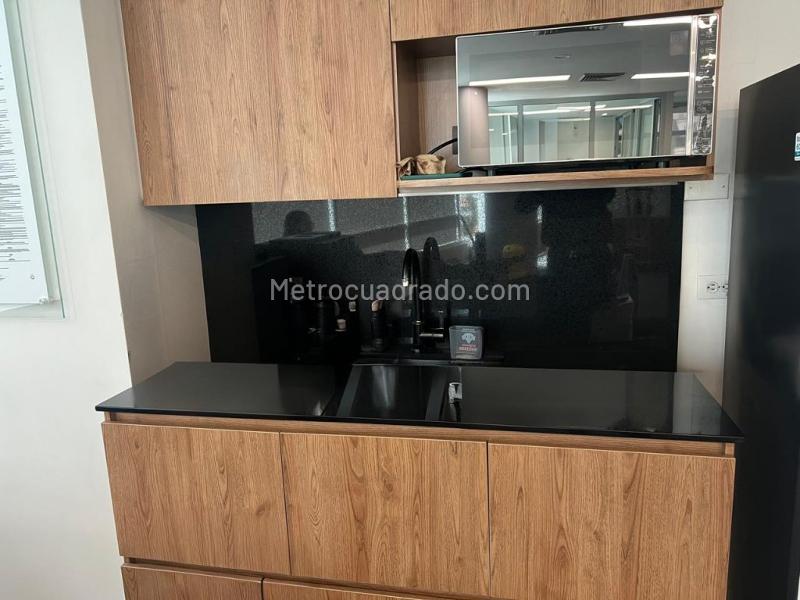 Oficina en Arriendo, El Poblado, Medellín - Vista 5