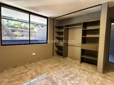 Casa de 1 alcoba en venta en El Poblado, Medellín, 220 m² · foto 2 de 9