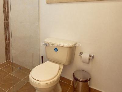 Apartamento de 1 alcoba en venta en El Poblado, Medellín, 32 m² · foto 11 de 11