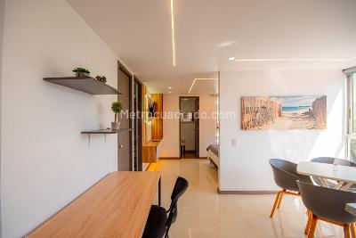 Apartamento de 1 alcoba en venta en El Poblado, Medellín, 32 m² · foto 3 de 11