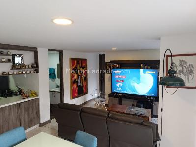 Apartamento de 2 alcobas en venta en Zona 6, Envigado, 65 m² · foto 3 de 11