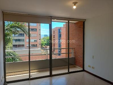 Apartamento de 1 alcoba en venta en El Poblado, Medellín, 62 m² · foto 9 de 15