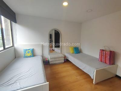 Apartamento de 4 alcobas en venta en Zuñiga, Envigado, 198 m² · foto 16 de 20