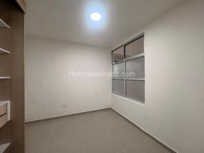 Apartamento de 3 alcobas en arriendo en Calle Larga, Sabaneta, 70 m² · foto 6 de 10