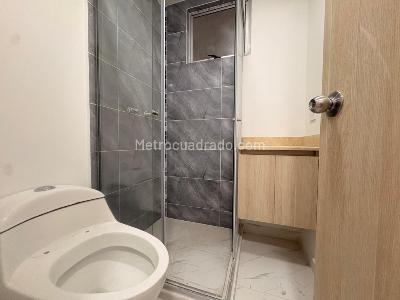 Apartamento de 3 alcobas en arriendo en Calle Larga, Sabaneta, 70 m² · foto 9 de 10