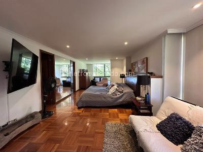 Apartamento de 4 alcobas en venta en El Poblado, Medellín, 286 m² · foto 10 de 18