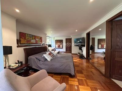 Apartamento de 4 alcobas en venta en El Poblado, Medellín, 286 m² · foto 9 de 18
