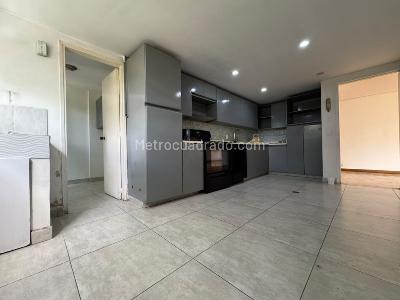 Apartamento de 3 alcobas en venta en El Poblado, Medellín, 197 m² · foto 4 de 17