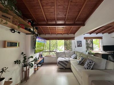 Apartamento de 2 alcobas en venta en Los Balsos, Medellín, 84 m² · foto 1 de 18