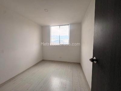 Apartamento en arriendo en Calle Larga, Sabaneta · foto 11 de 14