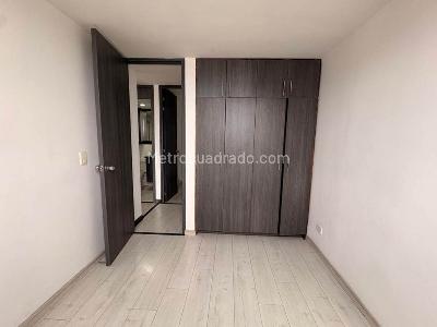 Apartamento en arriendo en Calle Larga, Sabaneta · foto 12 de 14
