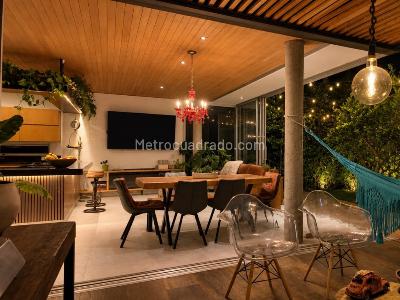Casa de 3 alcobas en venta en Zona 4, Envigado, 310 m² · foto 4 de 15
