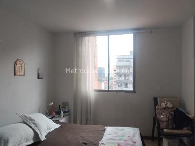 Apartamento de 3 alcobas en venta en Zona 2, Envigado, 113 m² · foto 8 de 16