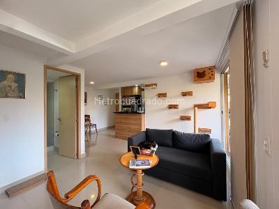 Apartamento de 1 alcoba en venta en Cañaveralejo, Sabaneta, 53 m² · foto 3 de 11