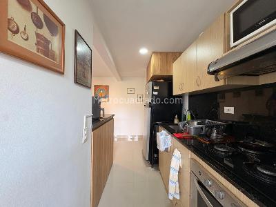 Apartamento de 1 alcoba en venta en Cañaveralejo, Sabaneta, 53 m² · foto 5 de 11